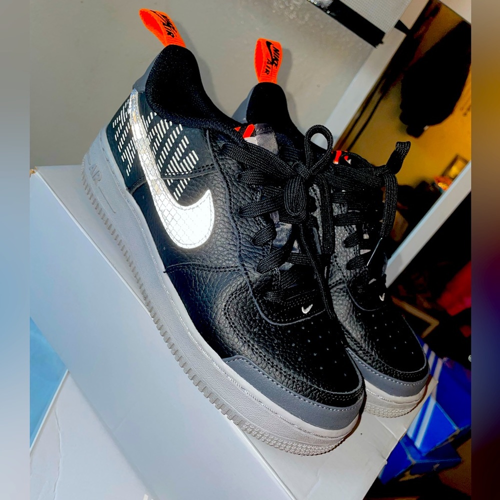 Air Force 1 LV8 2 Black orange and silver